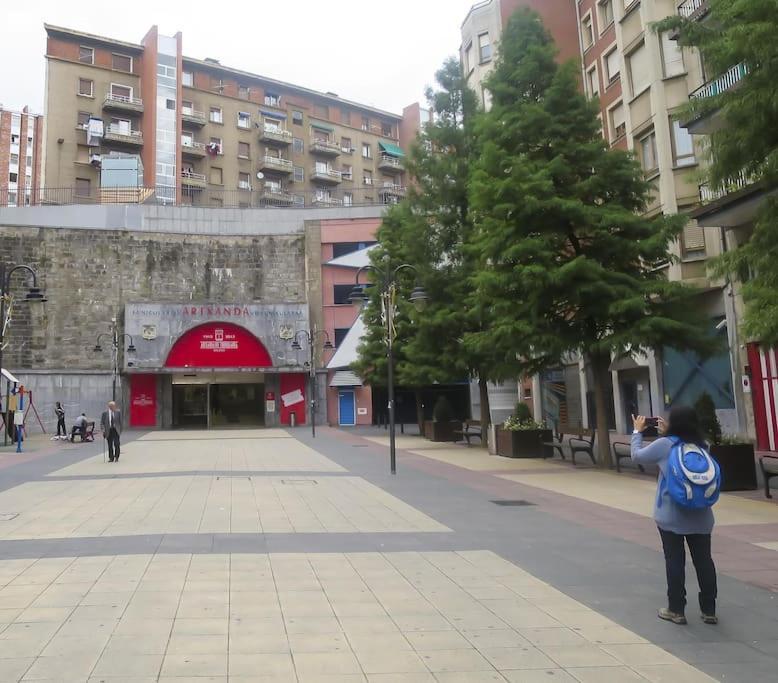 Apartmento Vintage Calatrava Bilbao Eksteriør billede
